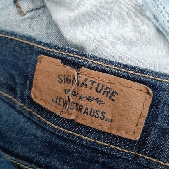 Signature by LEVI' STRAUSS Curvy Skinny Blue Jeans Sz 16 - Picture 10 of 10